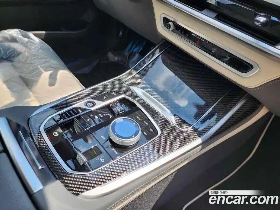 BMW X7 2025 4.4 Автомат в Москве № 187230, фото 9