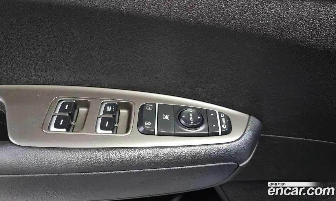 Kia K5 2019 2.0 Автомат в Москве № 18830, фото 3