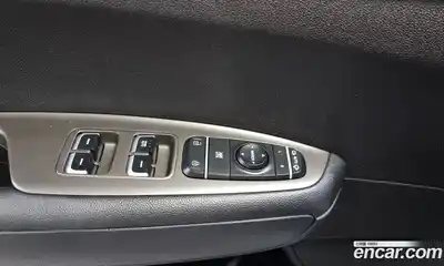 Kia K5 2019 2.0 Автомат в Москве № 18830, миниатюра 3