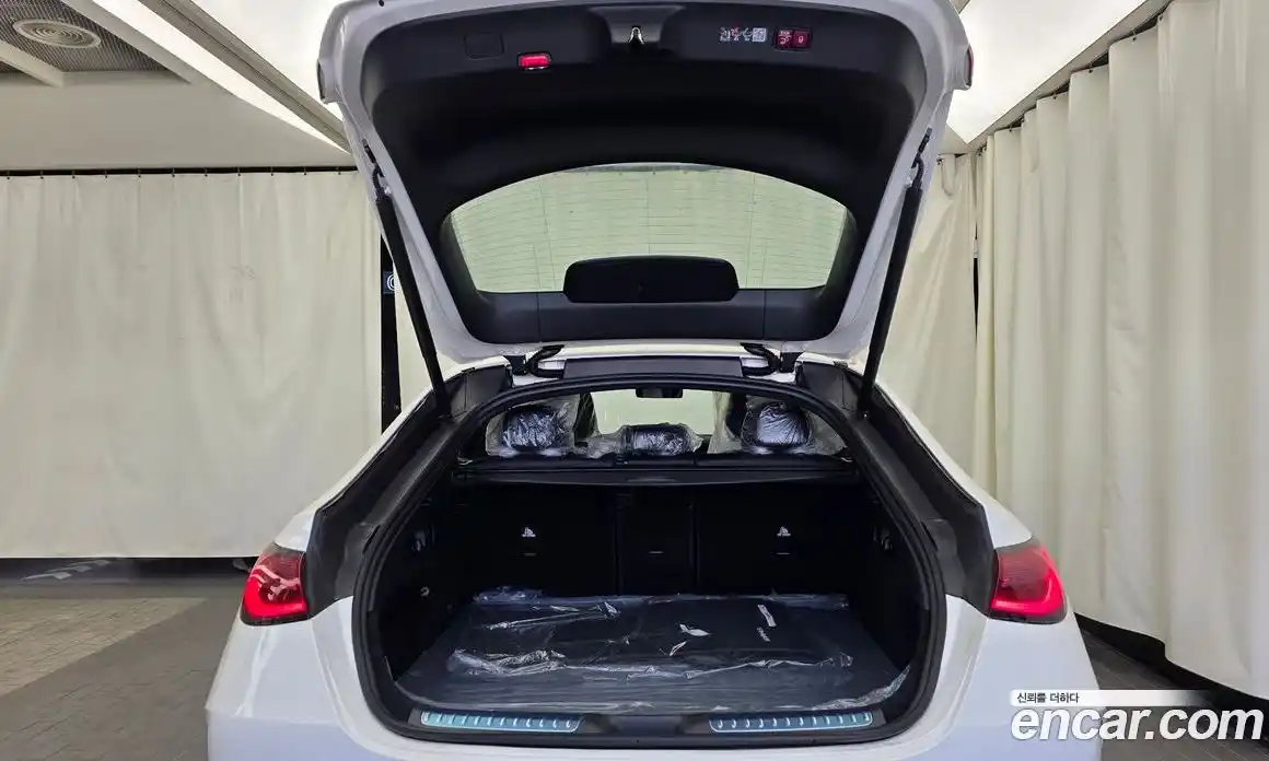 Mercedes-Benz GLC-Class 2026 2.0 Автомат в Москве № 193520, фото 14