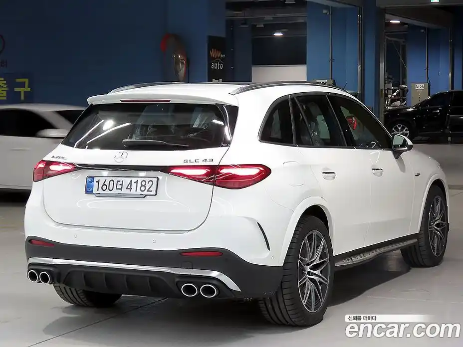 Mercedes-Benz GLC-Class 2025 2.0 Автомат в Москве № 193541, фото 4