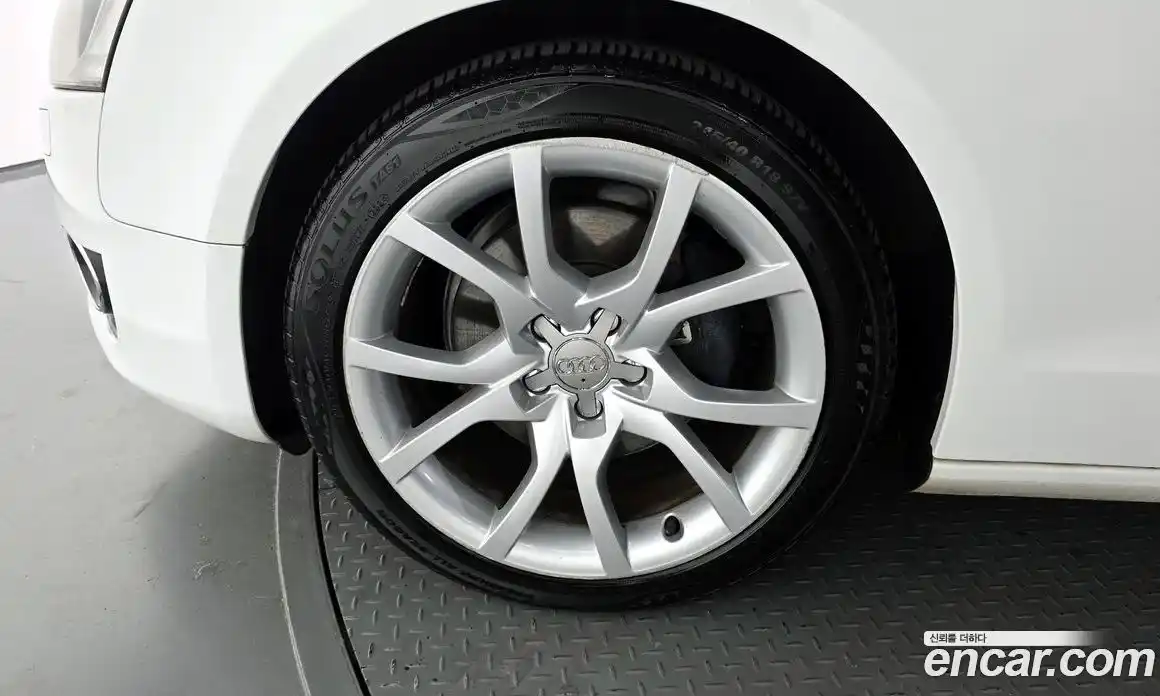 Audi A5 2010 2.0 Автомат в Москве № 193789, фото 5