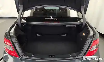 Mercedes-Benz C-Class 2010 1.8 Автомат в Москве № 194524, миниатюра 4