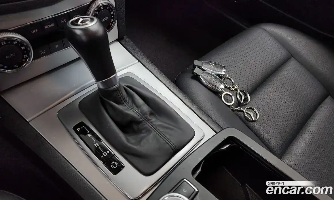 Mercedes-Benz C-Class 2010 1.8 Автомат в Москве № 194524, фото 7