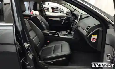 Mercedes-Benz C-Class 2010 1.8 Автомат в Москве № 194524, миниатюра 8