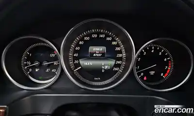 Mercedes-Benz E-Class 2016 3.5 Автомат в Москве № 195302, миниатюра 8