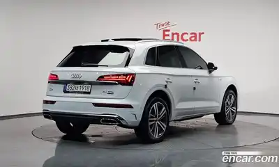 Audi Q5 2023 2.0 Автомат в Москве № 196208, миниатюра 4