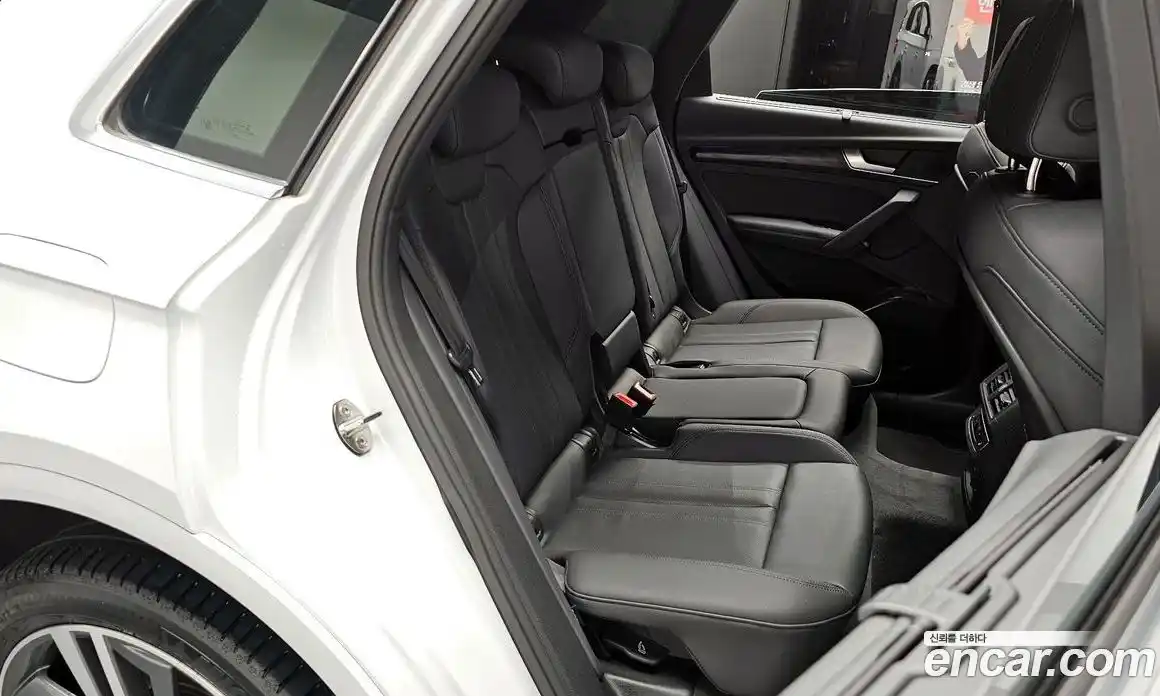 Audi Q5 2023 2.0 Автомат в Москве № 196208, фото 5