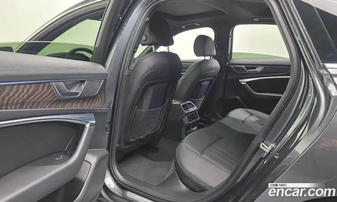 Audi A6 2020 2.0 Автомат в Москве № 196457, фото 14