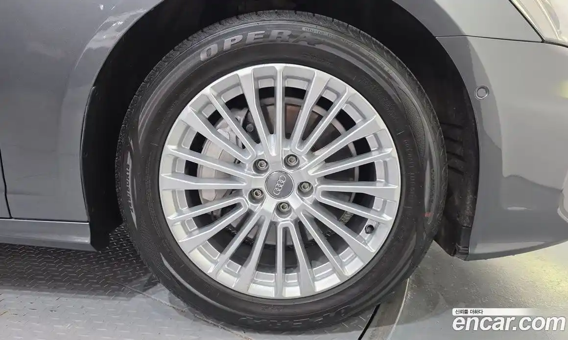 Audi A6 2020 2.0 Автомат в Москве № 196457, фото 5