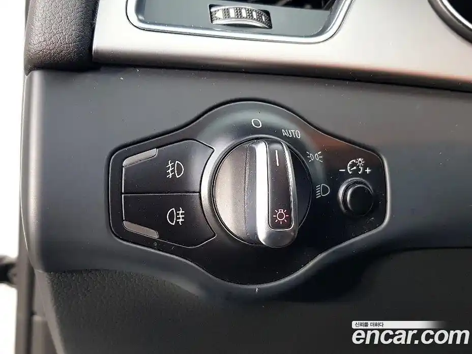 Audi A4 2015 2.0 Автомат в Москве № 196889, фото 11