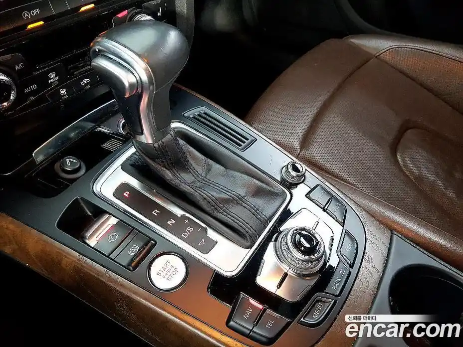 Audi A4 2015 2.0 Автомат в Москве № 196889, фото 13