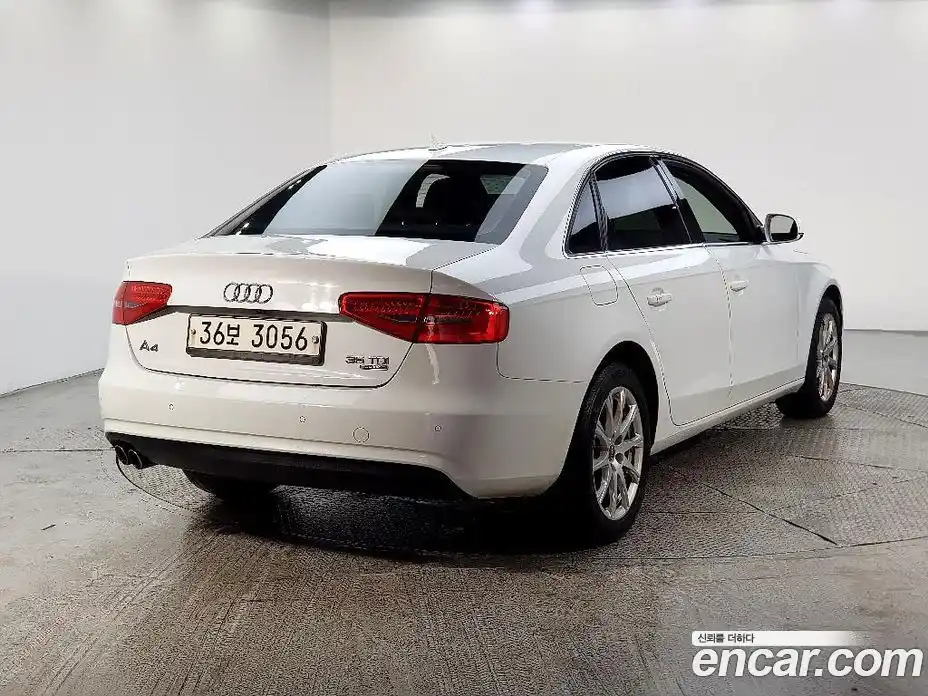 Audi A4 2015 2.0 Автомат в Москве № 196889, фото 4