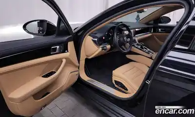 Porsche Panamera 2023 2.9 Автомат в Москве № 197149, миниатюра 10