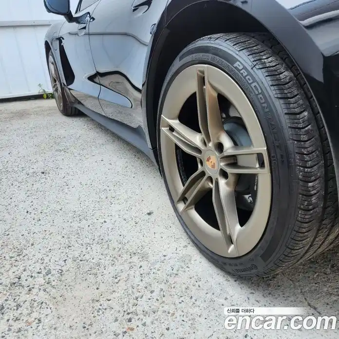 Porsche Taycan 2025 Автомат в Москве № 197199, фото 11