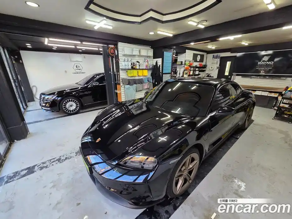 Porsche Taycan 2025 Автомат в Москве № 197199, фото 12