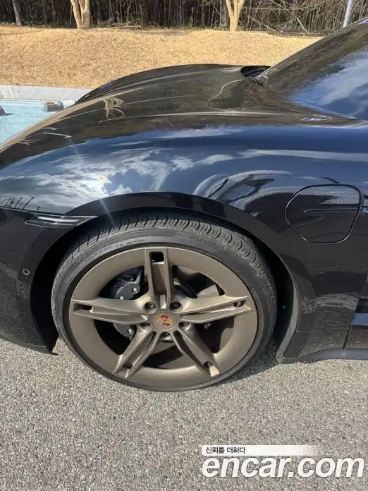 Porsche Taycan 2025 Автомат в Москве № 197199, фото 5