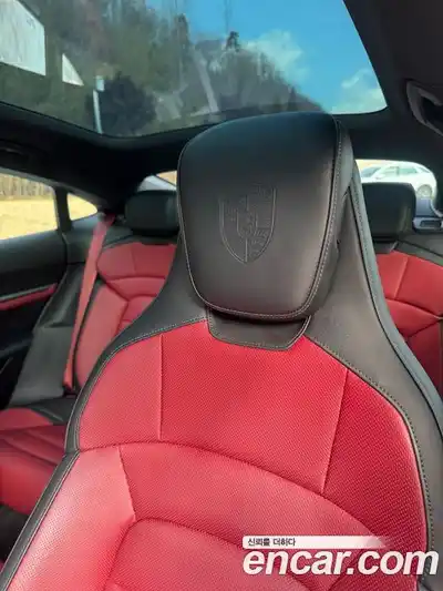 Porsche Taycan 2025 Автомат в Москве № 197199, миниатюра 8