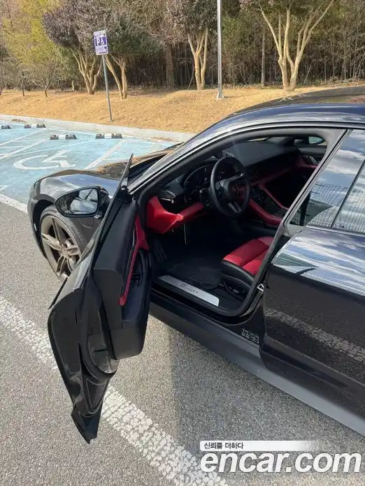 Porsche Taycan 2025 Автомат в Москве № 197199, фото 9