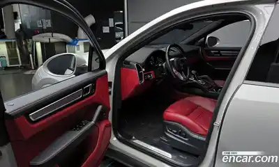 Porsche Cayenne 2023 3.0 Автомат в Москве № 197252, миниатюра 11