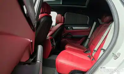 Porsche Cayenne 2023 3.0 Автомат в Москве № 197252, миниатюра 12