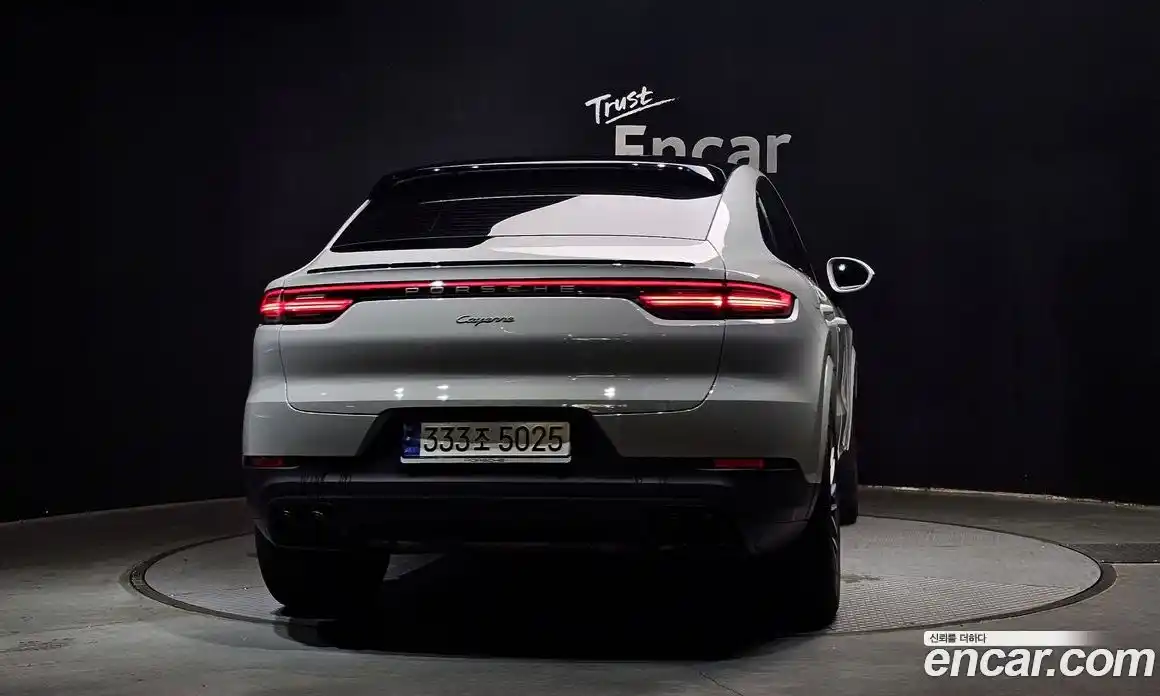 Porsche Cayenne 2023 3.0 Автомат в Москве № 197252, фото 4