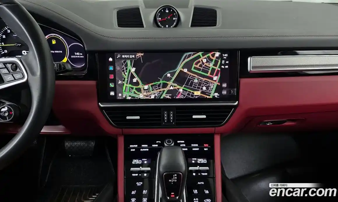 Porsche Cayenne 2023 3.0 Автомат в Москве № 197360, фото 18