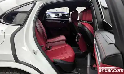 Porsche Cayenne 2023 3.0 Автомат в Москве № 197360, миниатюра 4