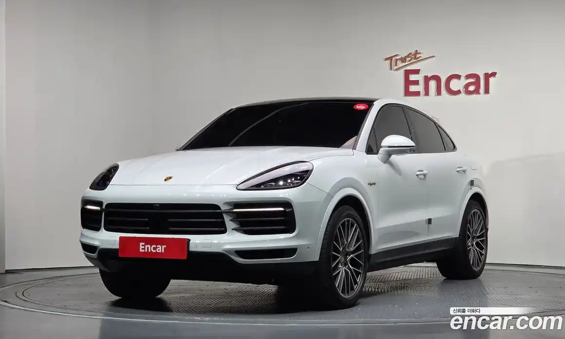 Porsche Cayenne 2023 3.0 Автомат в Москве № 197360, фото 7