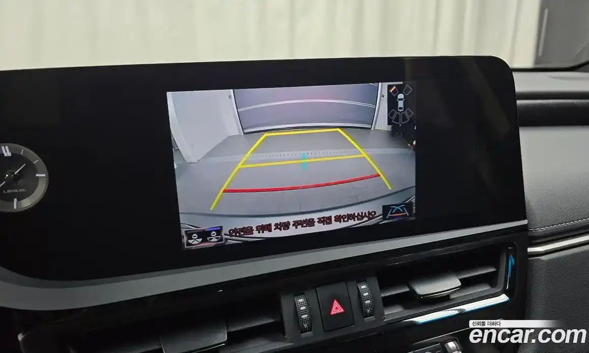 Lexus ES 2022 2.5 Автомат в Москве № 198760, фото 8