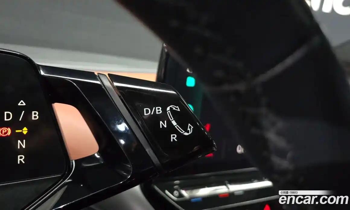 Volkswagen ID.4 2023 0.2 Автомат в Москве № 198932, фото 7