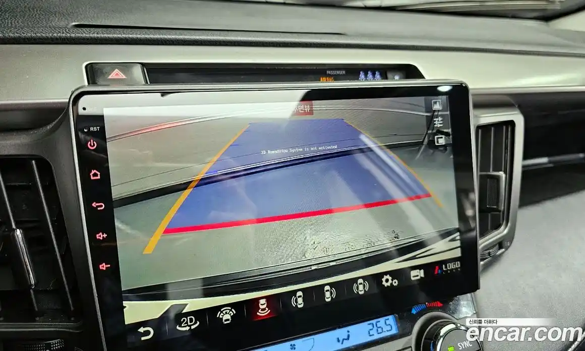 Toyota RAV4 2018 2.5 Автомат в Москве № 199661, фото 16