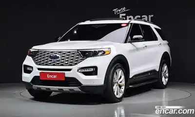 Ford Explorer, 2022