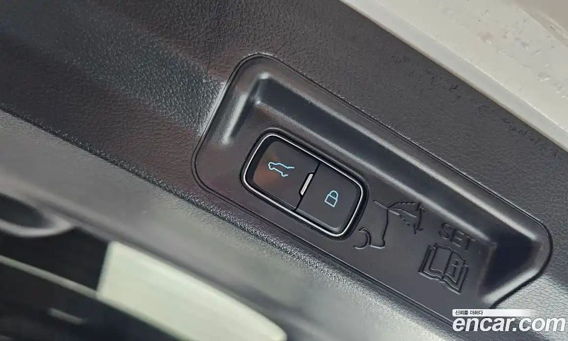 Ford Explorer 2022 3.0 Автомат в Москве № 199786, фото 17