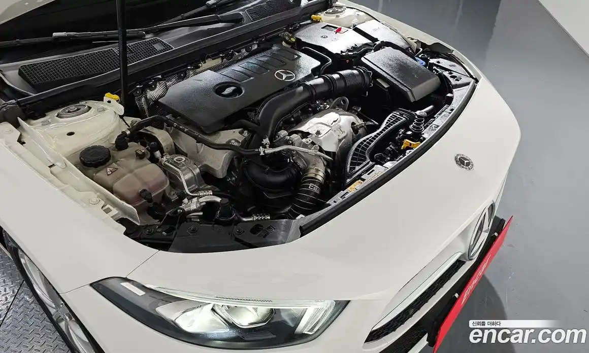 Mercedes-Benz A-Class 2020 2.0 Автомат в Москве № 204490, фото 20