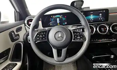 Mercedes-Benz A-Class 2020 2.0 Автомат в Москве № 204490, миниатюра 8