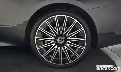 Mercedes-Benz CLE-Class 2024 3.0 Автомат в Москве № 205789, миниатюра 2