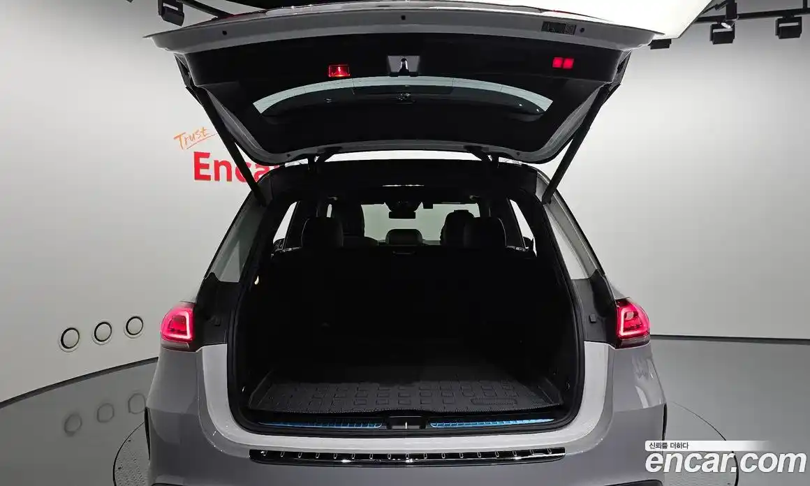 Mercedes-Benz GLE-Class 2023 3.0 Автомат в Москве № 206738, фото 20