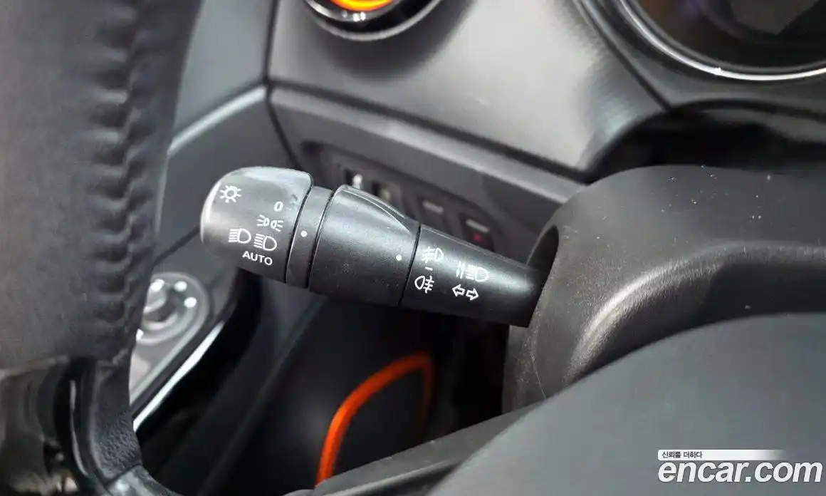 Renault QM3 2015 1.5 Автомат в Москве № 207259, фото 18