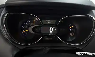 Renault QM3 2015 1.5 Автомат в Москве № 207259, миниатюра 8