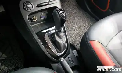 Renault QM3 2015 1.5 Автомат в Москве № 207259, миниатюра 9