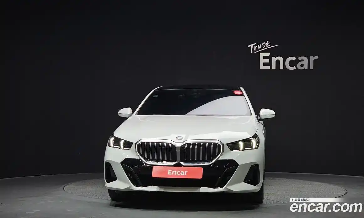 BMW 5-Series 2025 2.0 Автомат в Москве № 210310, фото 16