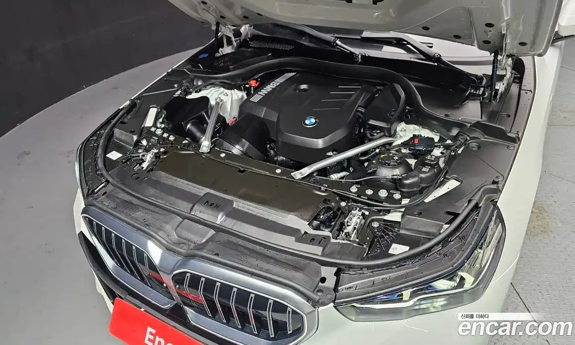 BMW 5-Series 2025 2.0 Автомат в Москве № 210310, фото 10