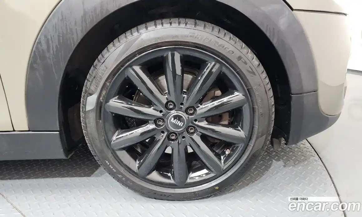 Mini Cooper 2019 2.0 Автомат в Москве № 210803, фото 5