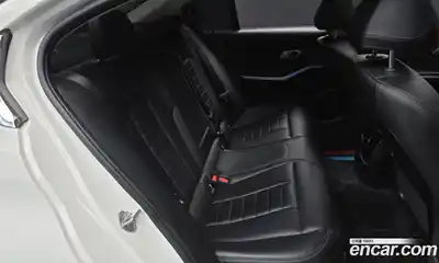 BMW 3-Series 2021 2.0 Автомат в Москве № 211779, миниатюра 12