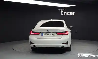 BMW 3-Series 2021 2.0 Автомат в Москве № 211779, миниатюра 4