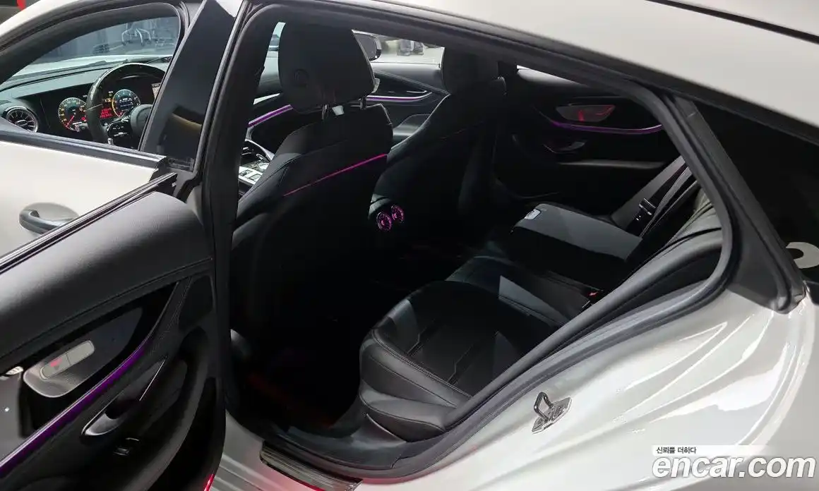 Mercedes-Benz AMG GT 2019 3.0 Автомат в Москве № 212142, фото 13