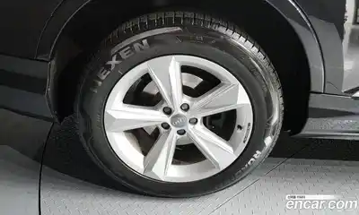 Audi Q7 2021 3.0 Автомат в Москве № 212593, миниатюра 4