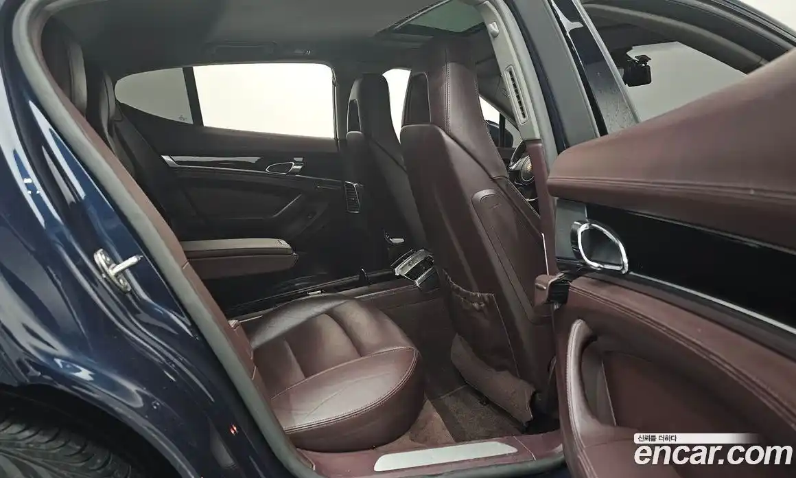 Porsche Panamera 2012 3.6 Автомат в Москве № 213275, фото 15