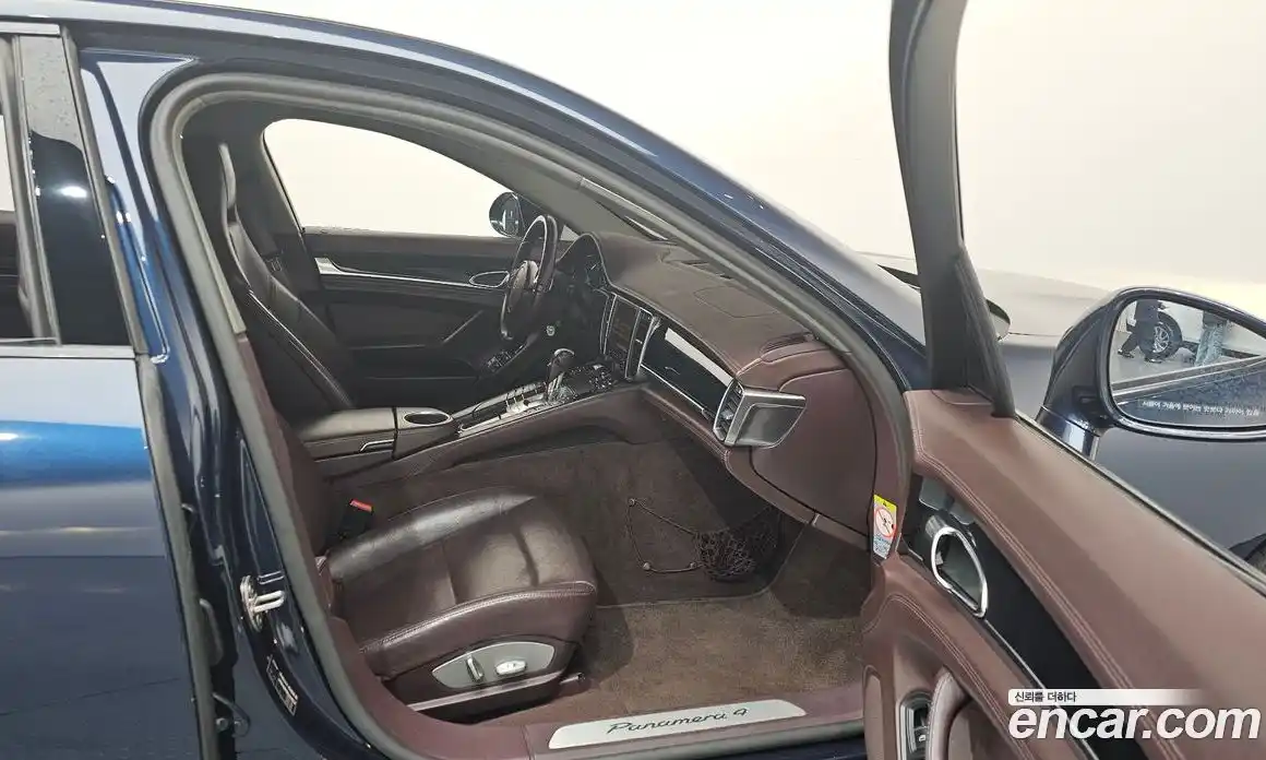 Porsche Panamera 2012 3.6 Автомат в Москве № 213275, фото 20